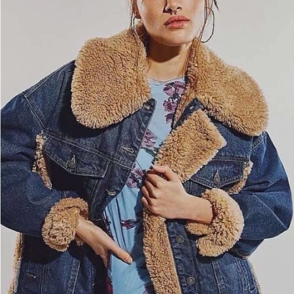 Free People Holly Sherpa Denim Jacket Women’s M - Picture 6 of 8